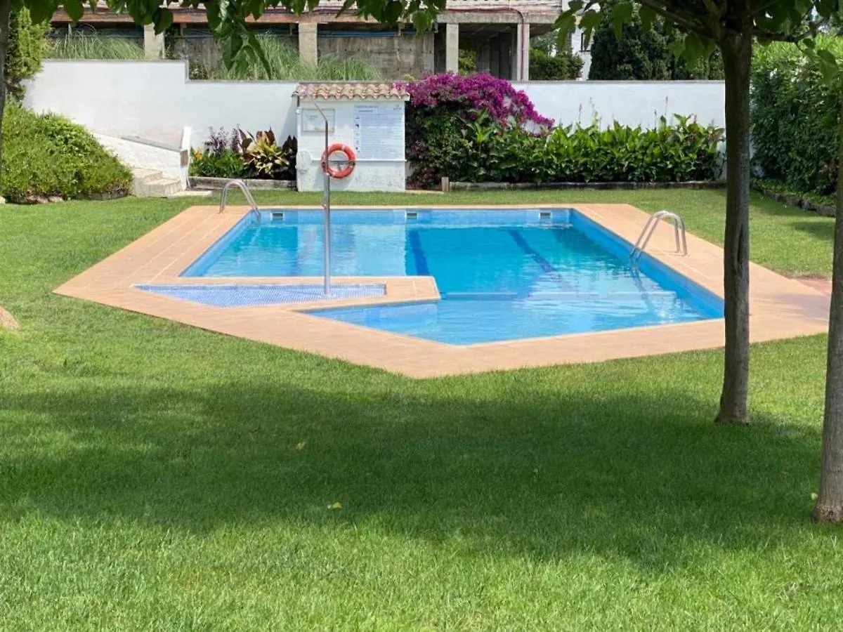 홈스테이 또사데마르 Casa Blanca-42 Piscina Wifi 6Pax 아파트 스페인